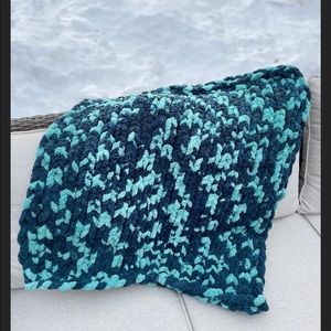 NEW ✨ Chunky Knit Blanket - Teal Blue Colors 💙